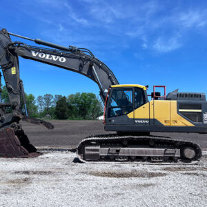 Volvo EC350EL excavator